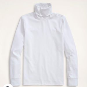 Brooks Brothers Men’s white turtleneck